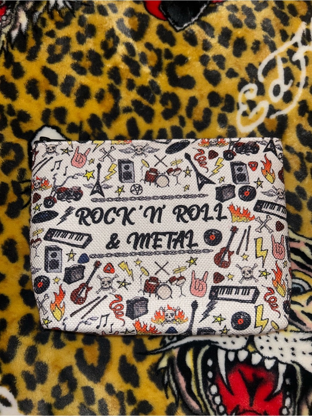 Rock 'N' Roll & Metal Printed Men’s Pouch - White